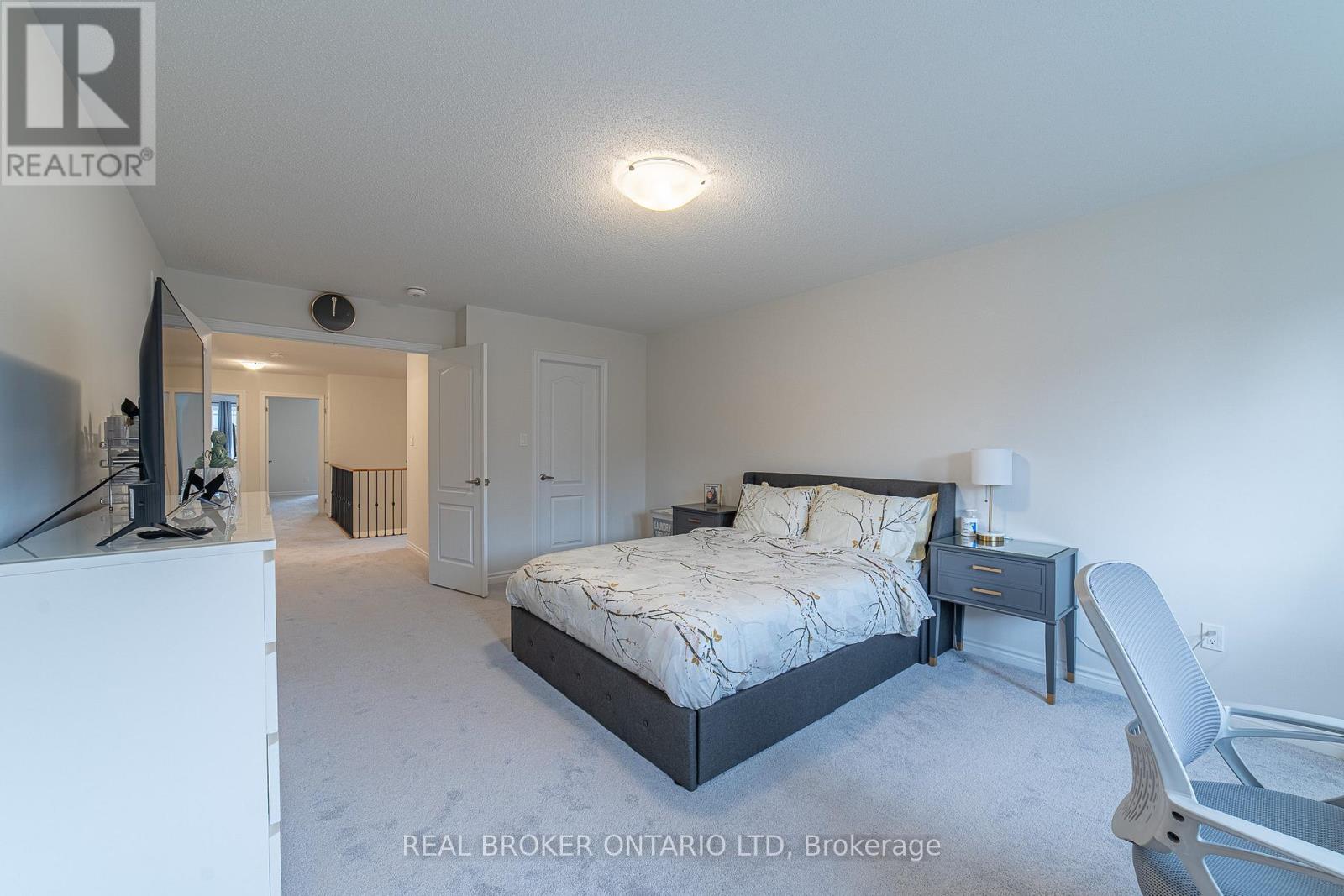 225 Palace Street, Thorold, Ontario  L2V 5G7 - Photo 39 - X12554330