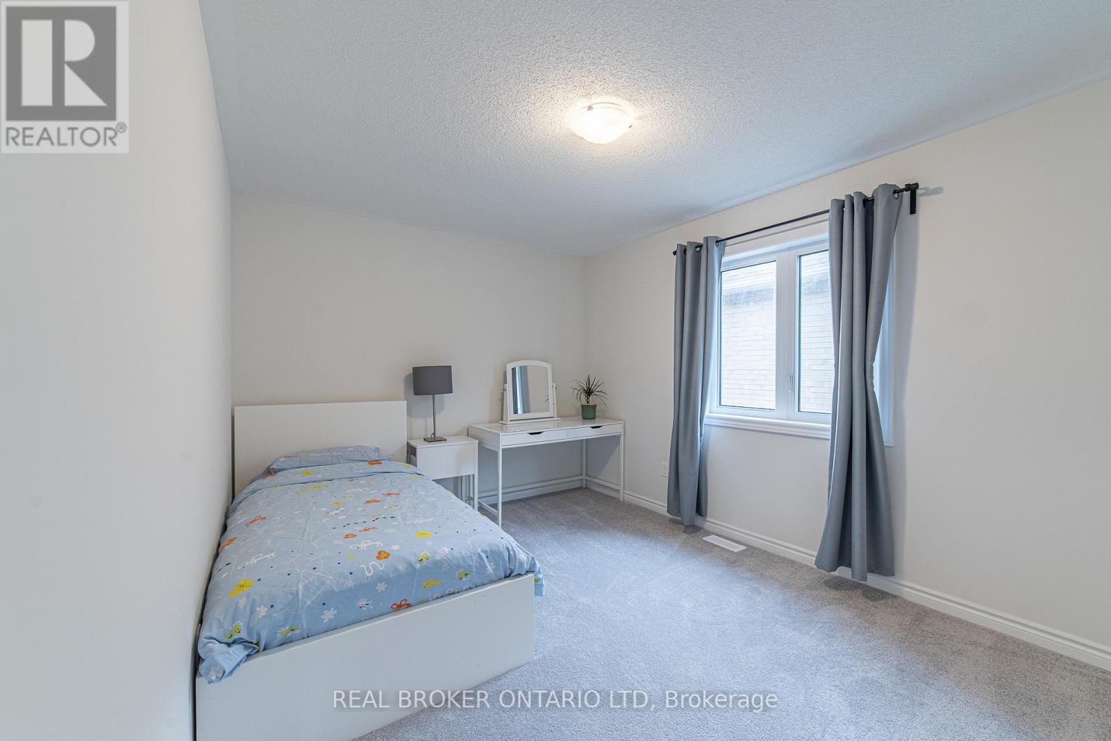 225 Palace Street, Thorold, Ontario  L2V 5G7 - Photo 32 - X12554330