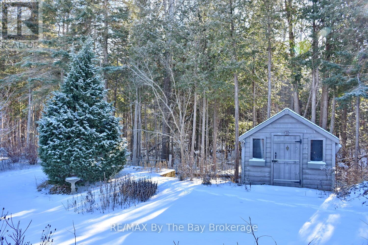 10 Cherry Sands Crescent, Wasaga Beach, Ontario  L9Z 1P5 - Photo 39 - S12513912