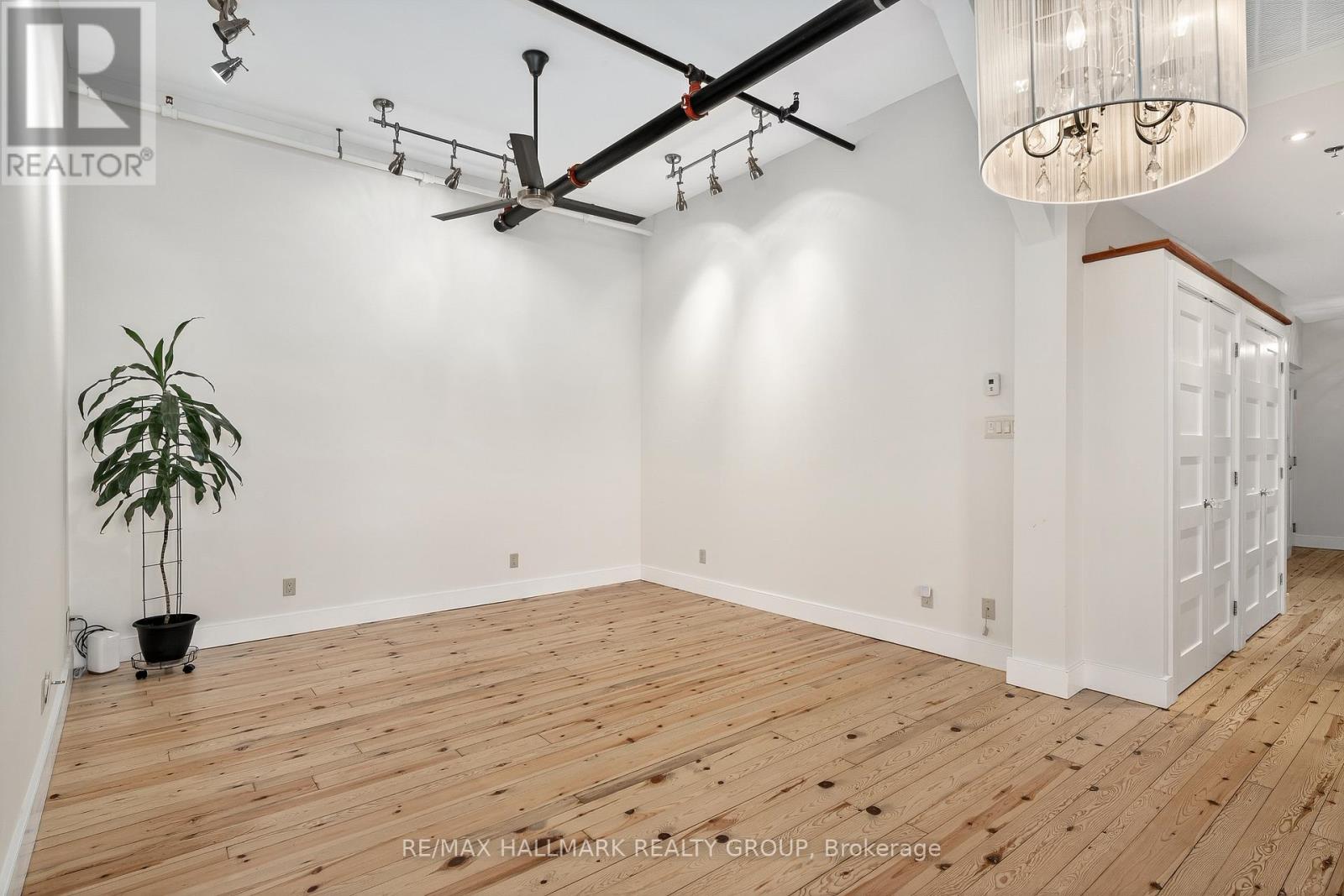 114 - 83 Little Bridge Street, Mississippi Mills, Ontario K0A 1A0 - Photo 12 - X12594728