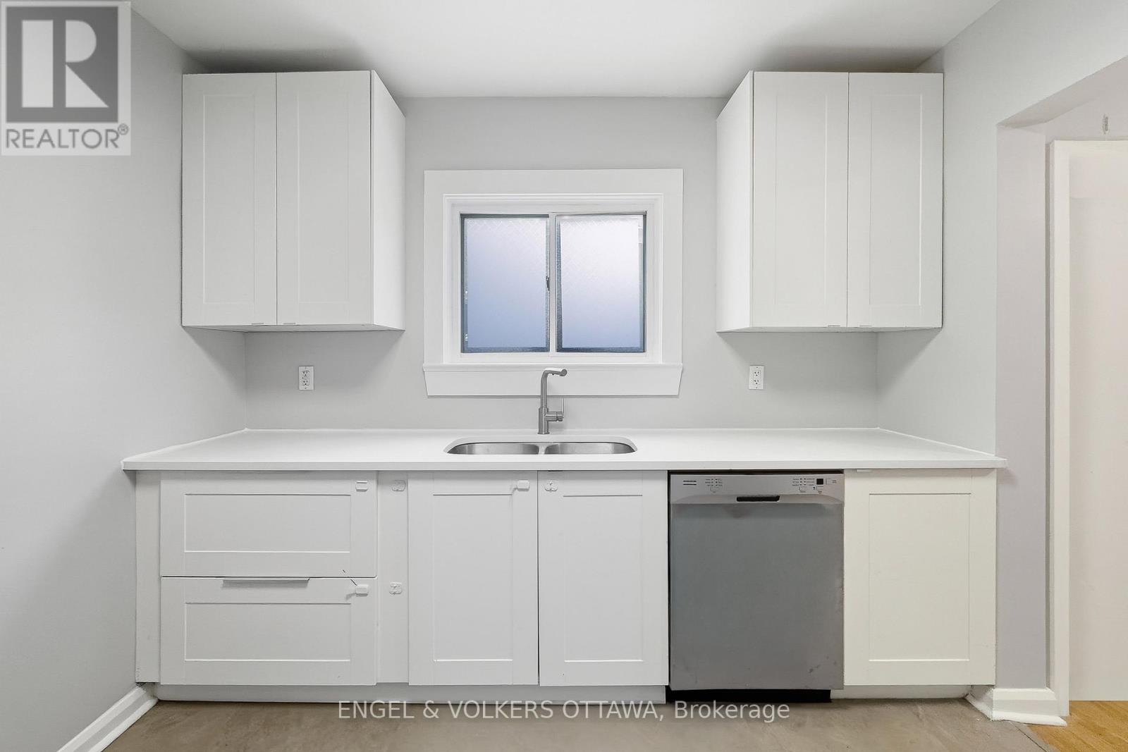 153 Hickory Street, Ottawa, Ontario  K1S 3L9 - Photo 15 - X12594772