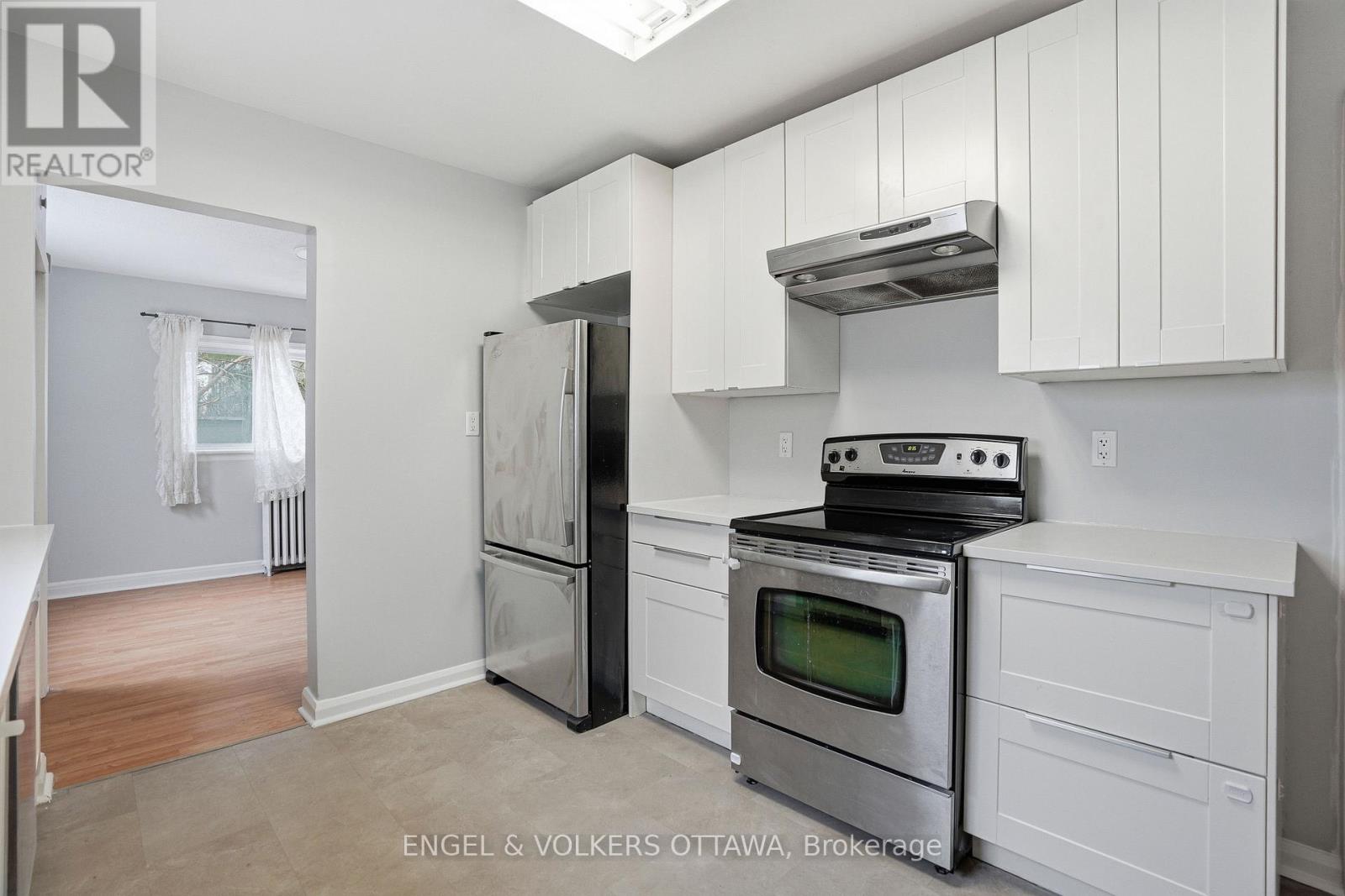 153 Hickory Street, Ottawa, Ontario  K1S 3L9 - Photo 17 - X12594772