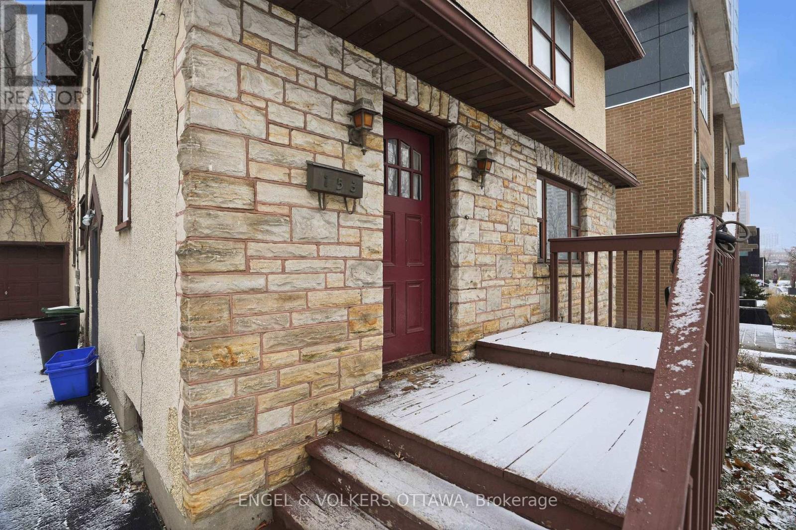 153 Hickory Street, Ottawa, Ontario  K1S 3L9 - Photo 3 - X12594772