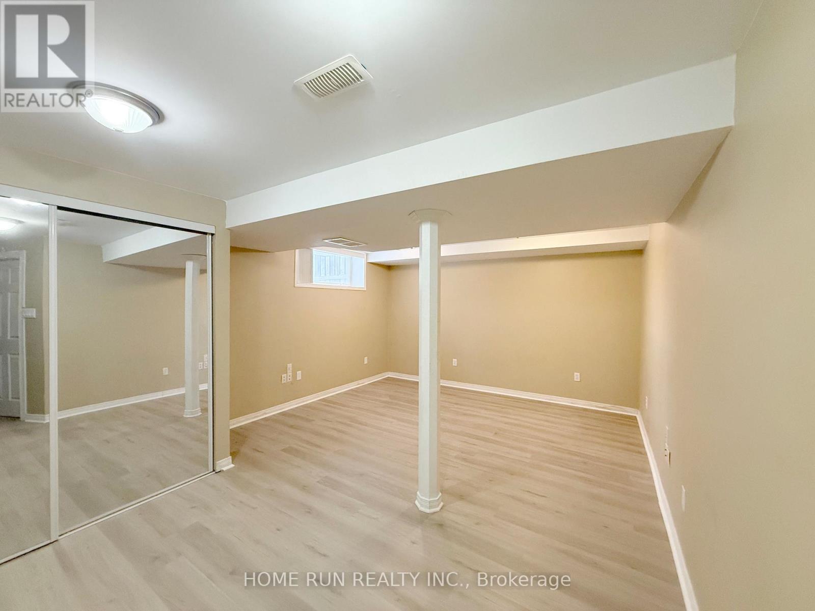 95 Hemlo Crescent, Ottawa, Ontario  K2T 1E1 - Photo 25 - X12594778