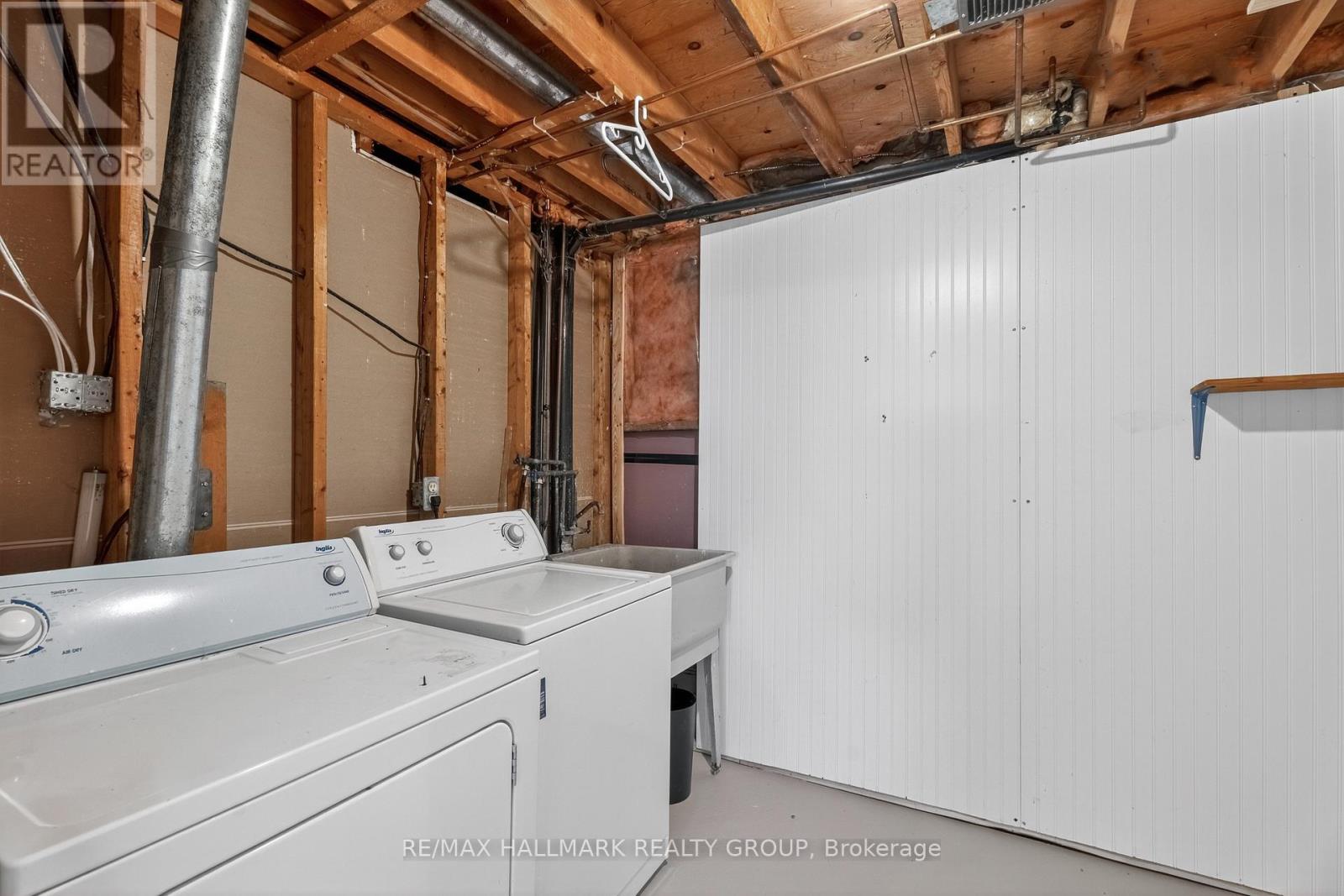 3921c Old Richmond Road, Ottawa, Ontario K2H 8T9 - Photo 32 - X12594858