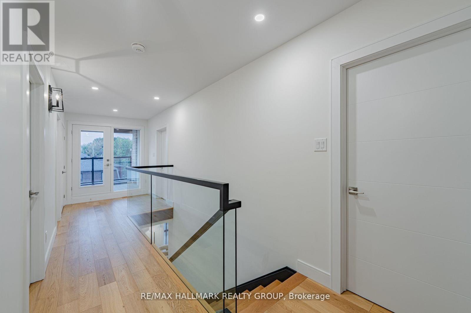 14 Thornton Avenue, Ottawa, Ontario  K1S 2R9 - Photo 28 - X12594908