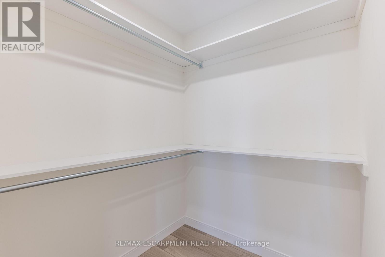 303 - 119 Lincoln Street, Welland, Ontario L3C 6P8 - Photo 16 - X12594636