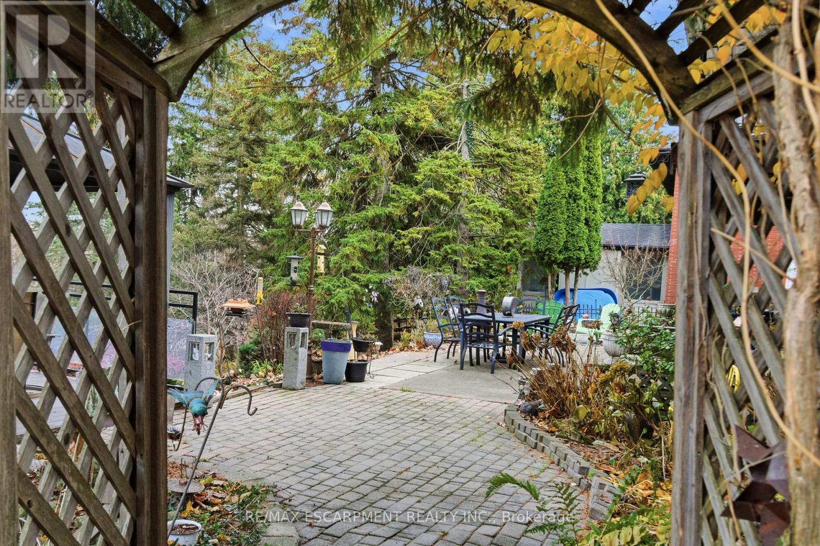 42 Henrietta Street, St. Catharines, Ontario L2S 2M6 - Photo 39 - X12594656