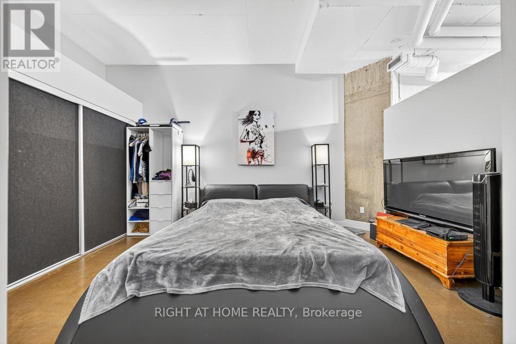 502 - 66 Bay Street S, Hamilton, Ontario L8P 4Z6 - Photo 13 - X12594686