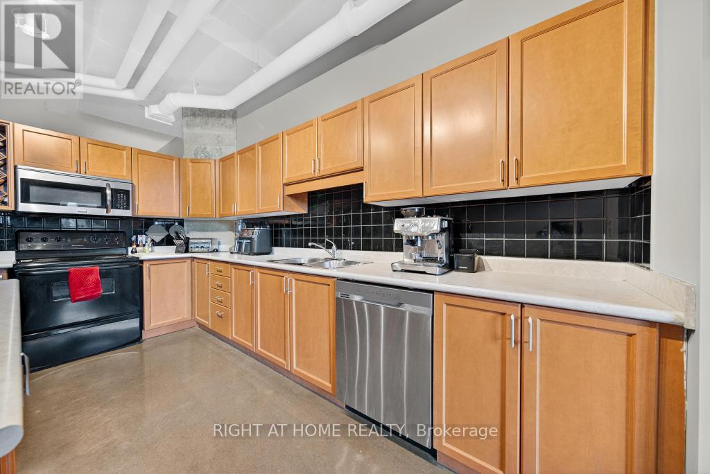 502 - 66 Bay Street S, Hamilton, Ontario L8P 4Z6 - Photo 25 - X12594686