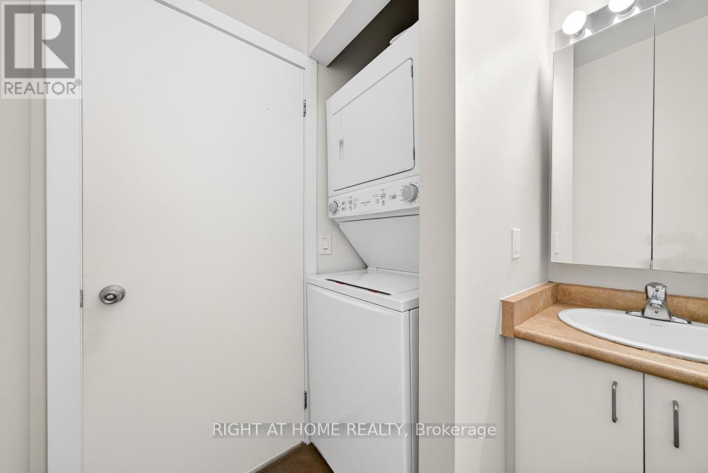 502 - 66 Bay Street S, Hamilton, Ontario L8P 4Z6 - Photo 43 - X12594686