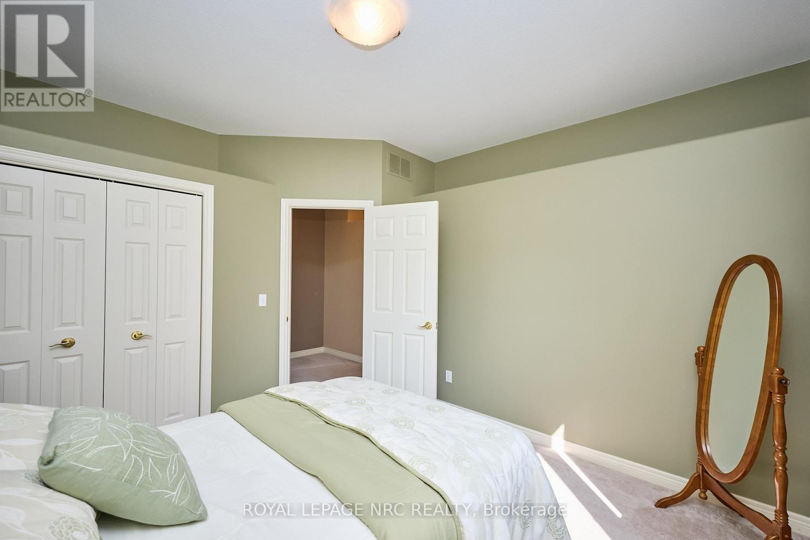 3393 Stanton Court, Lincoln, Ontario  L0R 2E0 - Photo 21 - X12594746