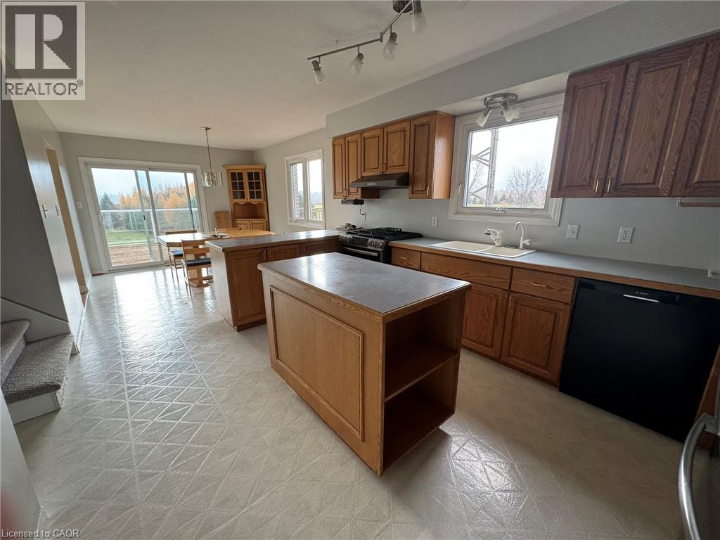 2768 Nafziger Road, New Hamburg, Ontario  N3A 3H1 - Photo 9 - 40790318