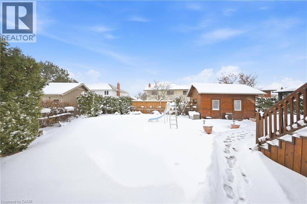 47 Burnt Ember Court, Kitchener, Ontario  N2A 3X3 - Photo 33 - 40790798