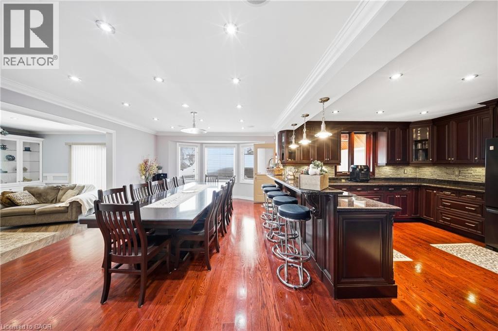 47 Burnt Ember Court, Kitchener, Ontario  N2A 3X3 - Photo 4 - 40790798