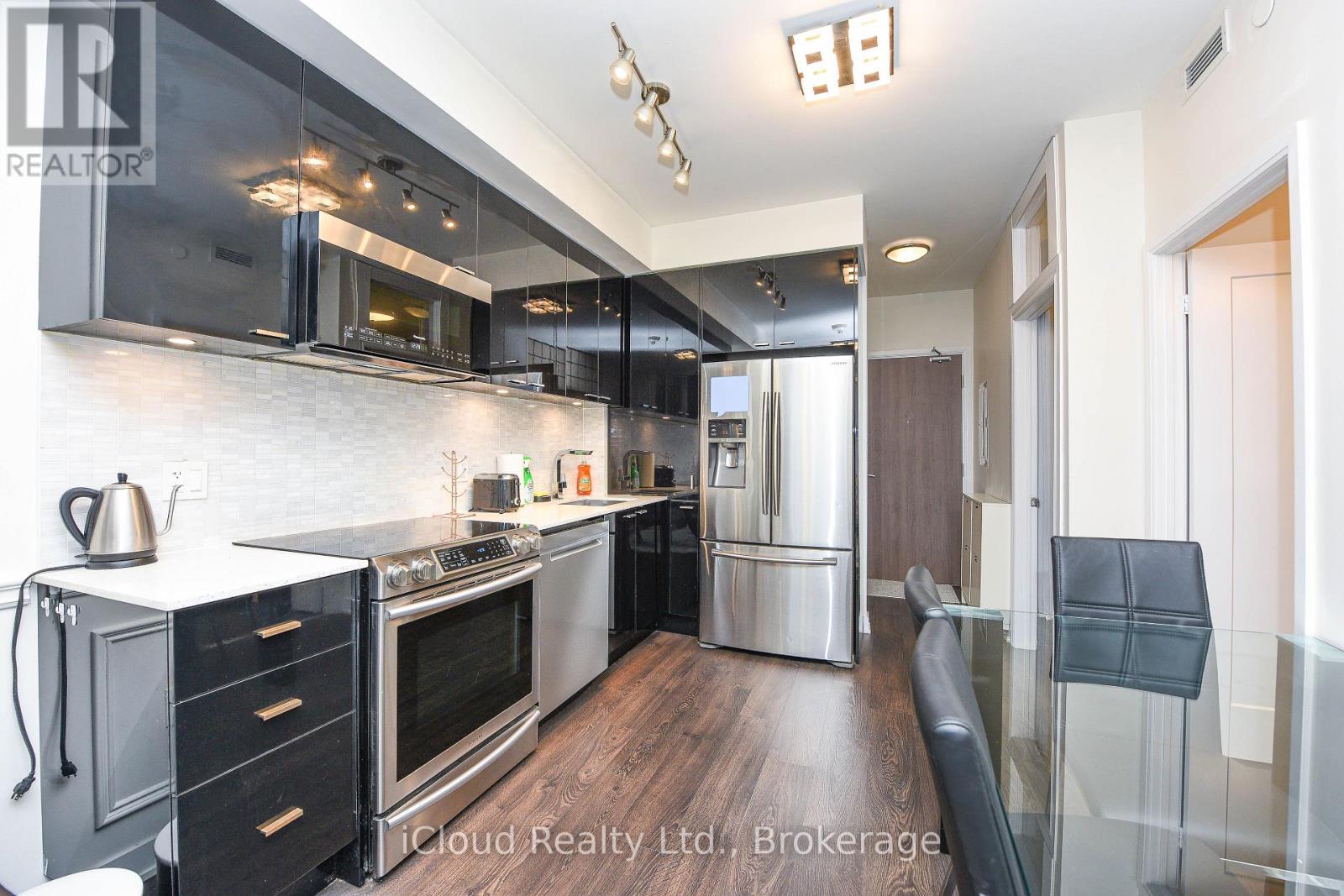 1015 - 576 Front Street W, Toronto, Ontario M5V 0P8 - Photo 43 - C12591638