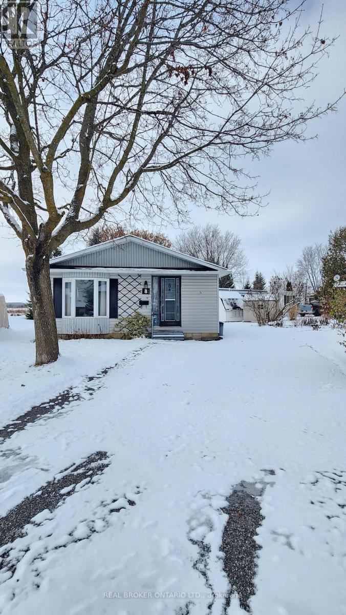 8 MAPLE LEAF TERRACE, Innisfil, Ontario