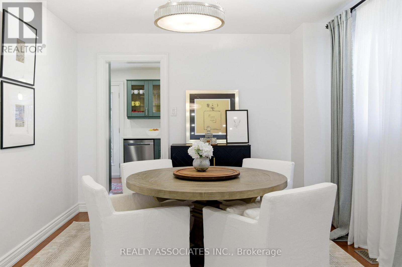 81 Derby Court, Newmarket, Ontario  L3Y 5Z8 - Photo 14 - N12559172