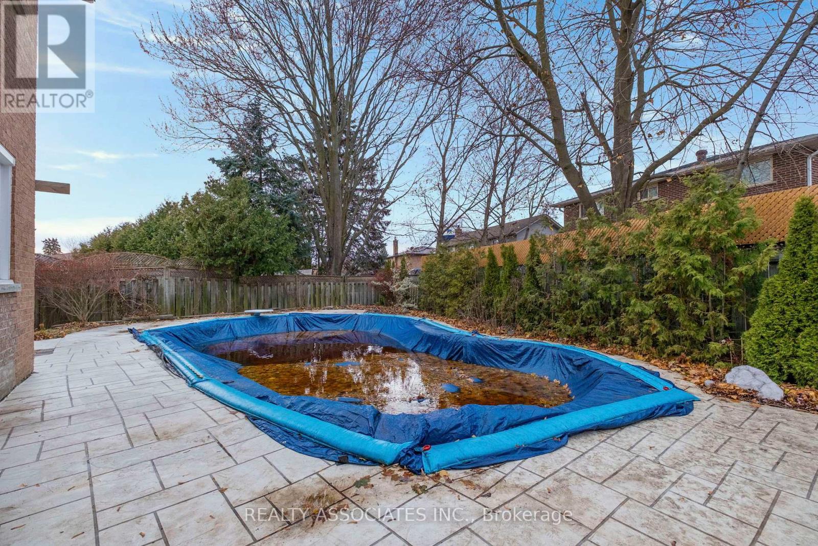 81 DERBY COURT, Newmarket, Ontario