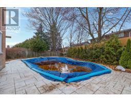 81 DERBY COURT, Newmarket, Ontario