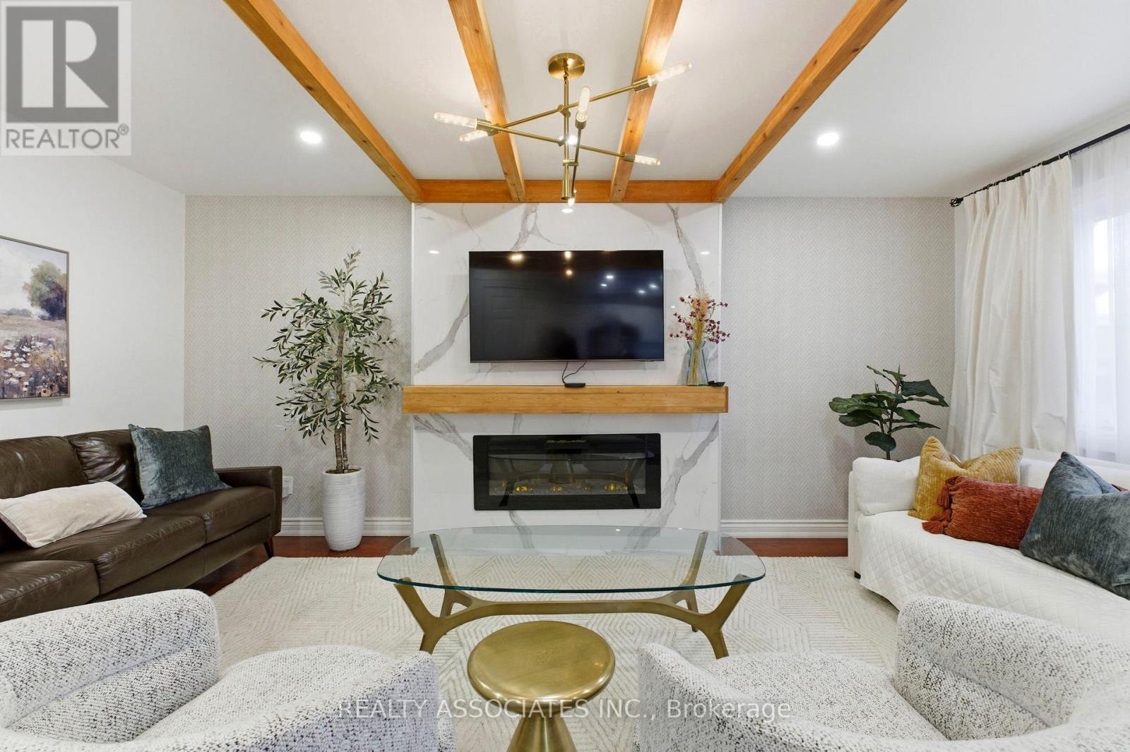 81 Derby Court, Newmarket, Ontario  L3Y 5Z8 - Photo 15 - N12559172