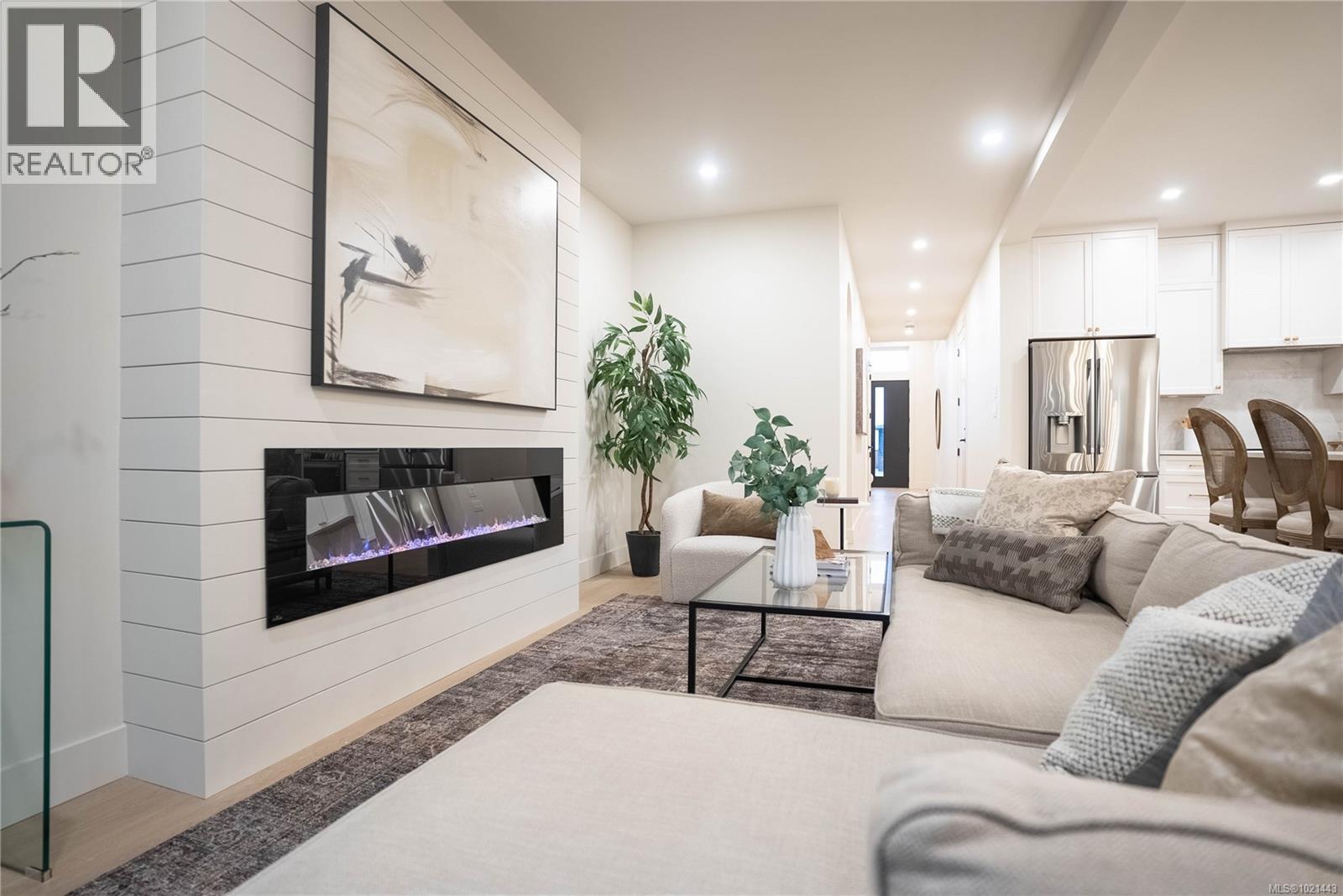 1565 Marble Pl, Langford, British Columbia  V9B 7A2 - Photo 3 - 1021443