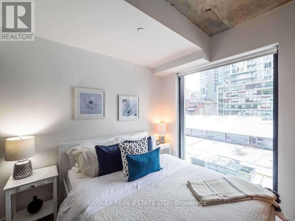 401 - 11 Charlotte Street, Toronto, Ontario  M5V 0M6 - Photo 19 - C12594722