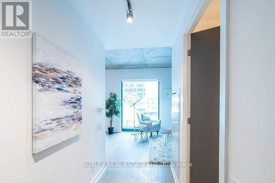 401 - 11 Charlotte Street, Toronto, Ontario  M5V 0M6 - Photo 2 - C12594722