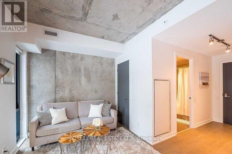 401 - 11 Charlotte Street, Toronto, Ontario  M5V 0M6 - Photo 9 - C12594722