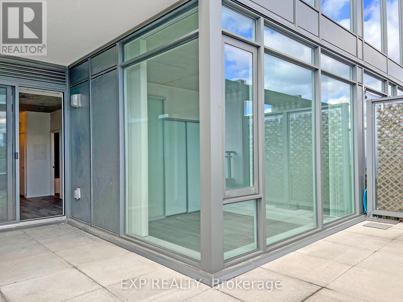 511 - 20 Gladstone Avenue, Toronto, Ontario  M6J 0E9 - Photo 18 - C12594852