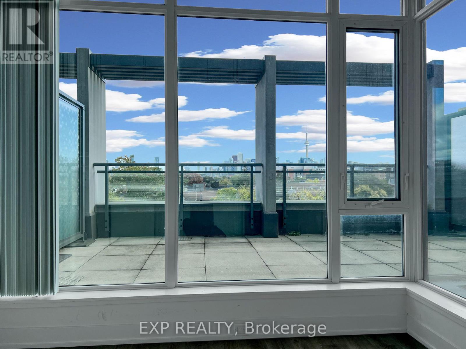 511 - 20 Gladstone Avenue, Toronto, Ontario  M6J 0E9 - Photo 23 - C12594852