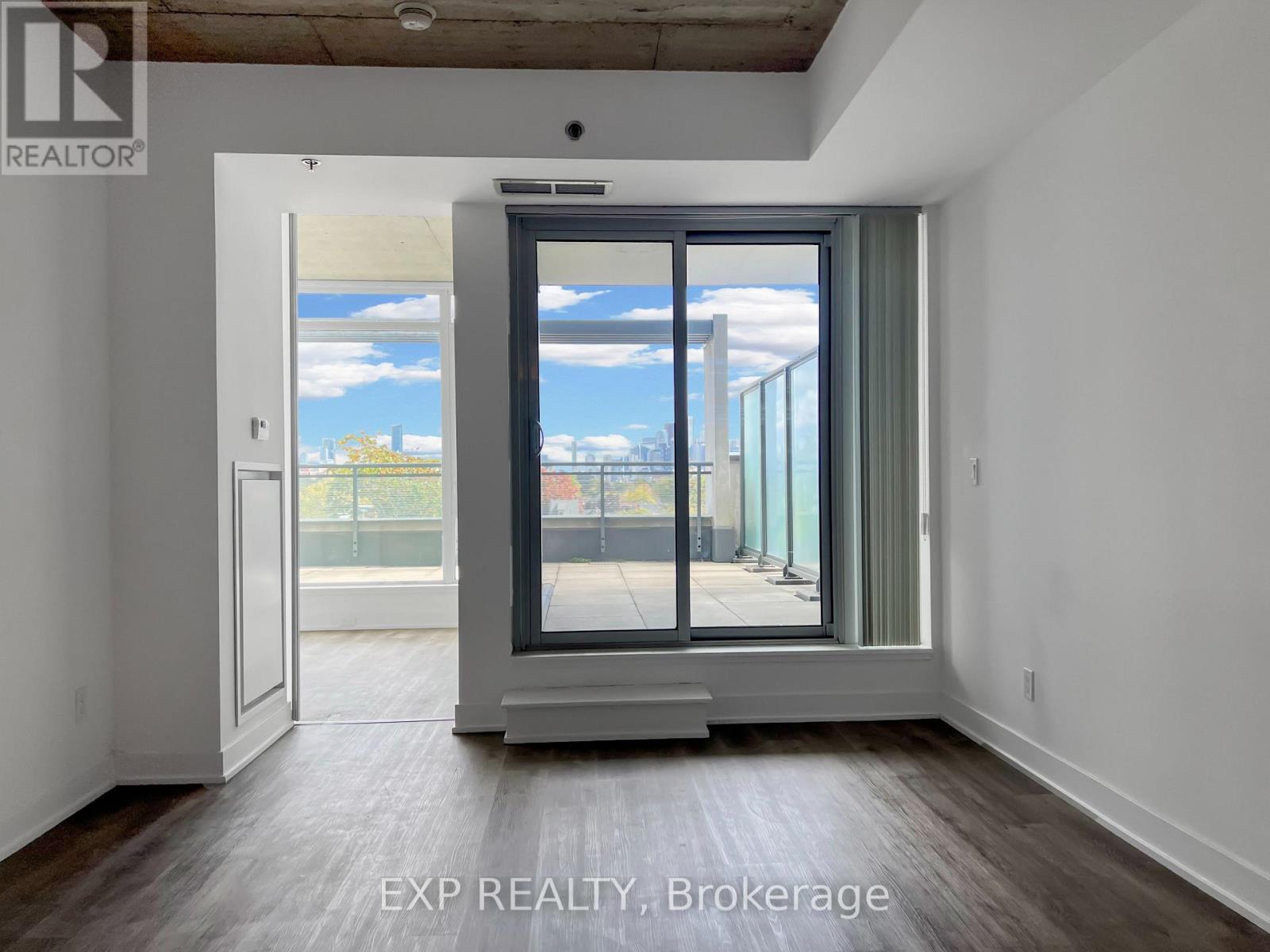 511 - 20 Gladstone Avenue, Toronto, Ontario  M6J 0E9 - Photo 31 - C12594852