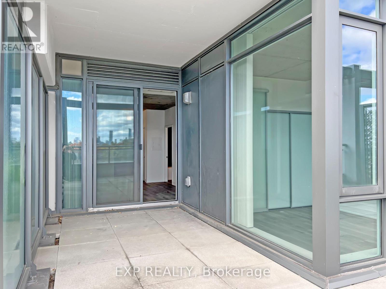 511 - 20 Gladstone Avenue, Toronto, Ontario  M6J 0E9 - Photo 32 - C12594852