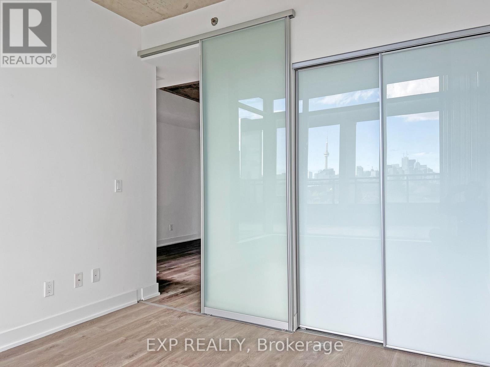 511 - 20 Gladstone Avenue, Toronto, Ontario  M6J 0E9 - Photo 35 - C12594852