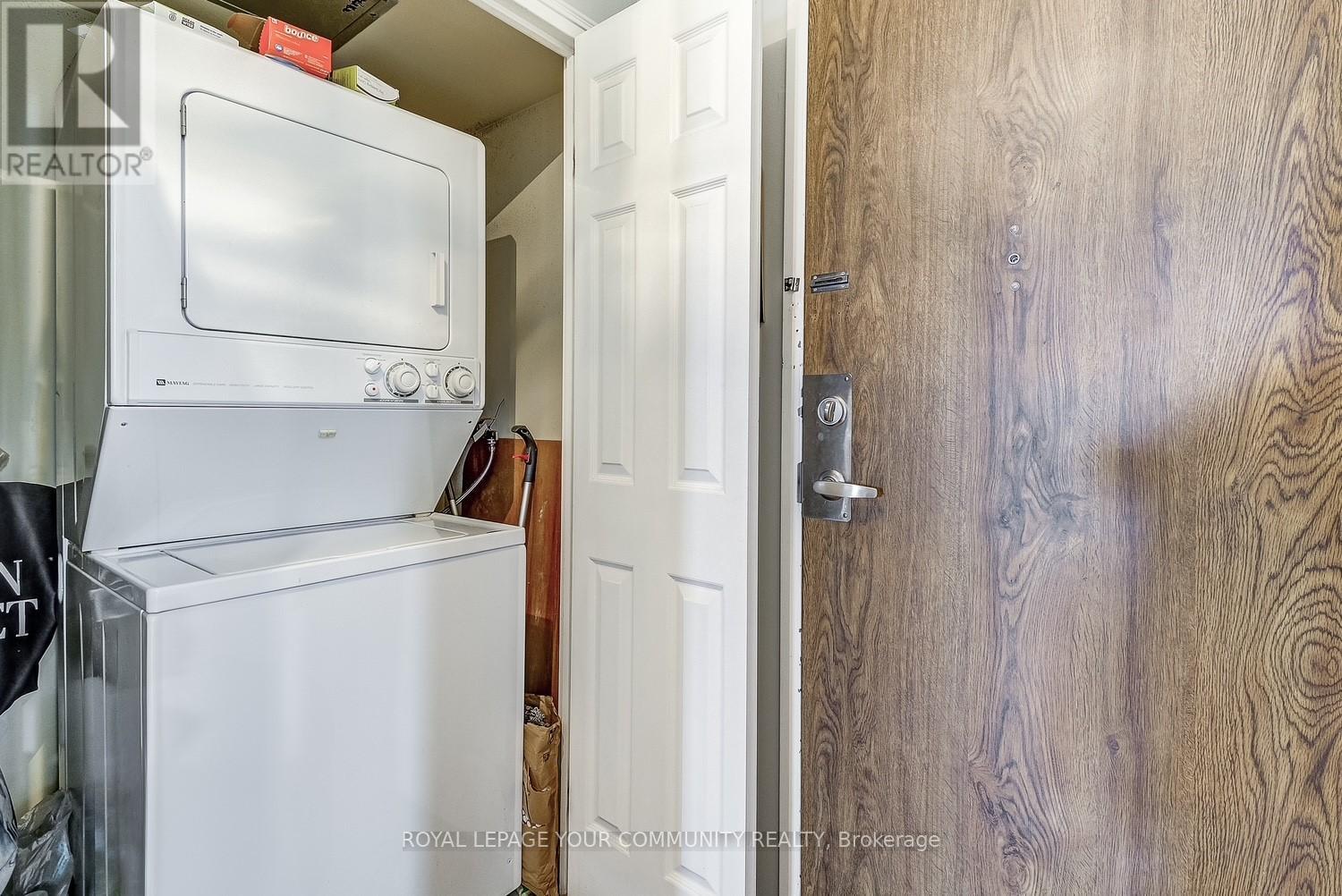 1004 - 95 La Rose Avenue, Toronto, Ontario  M9P 3T2 - Photo 27 - W12175109