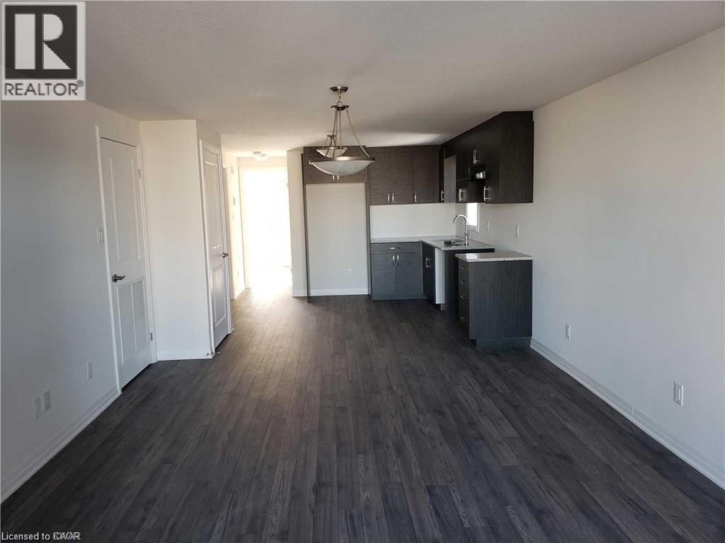 1989 Ottawa Street S Unit# 66f, Kitchener, Ontario  N2E 0G7 - Photo 3 - 40791916