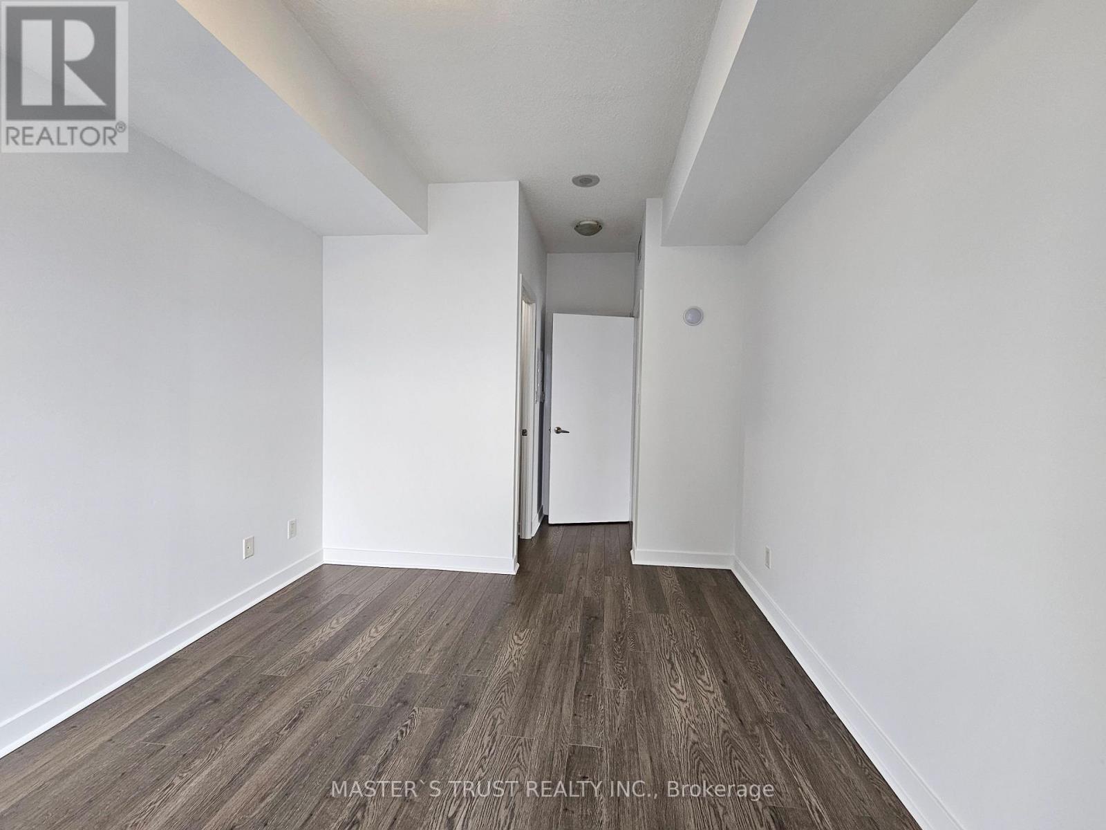 2804 - 4065 Brickstone Mews, Mississauga, Ontario  L5B 0G3 - Photo 16 - W12592284