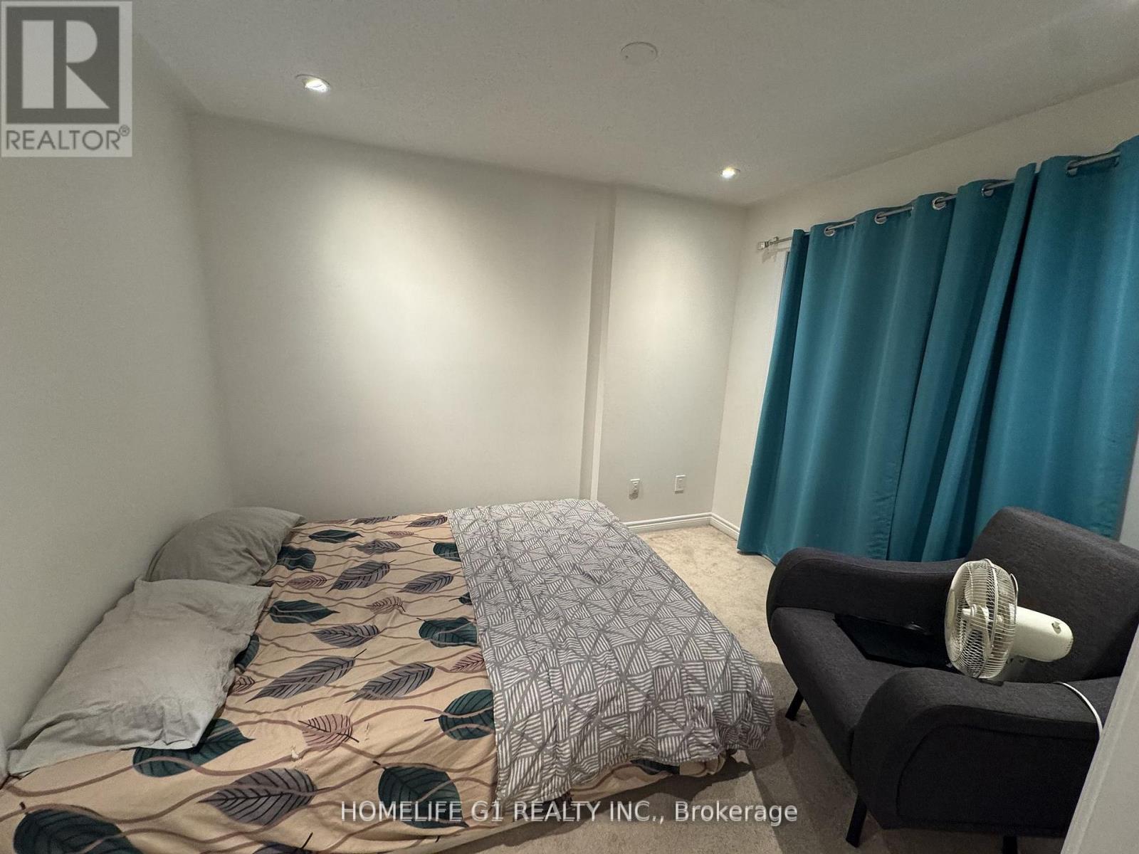 174 Cathedral Drive, Whitby, Ontario  L1R 0J5 - Photo 4 - E12594776