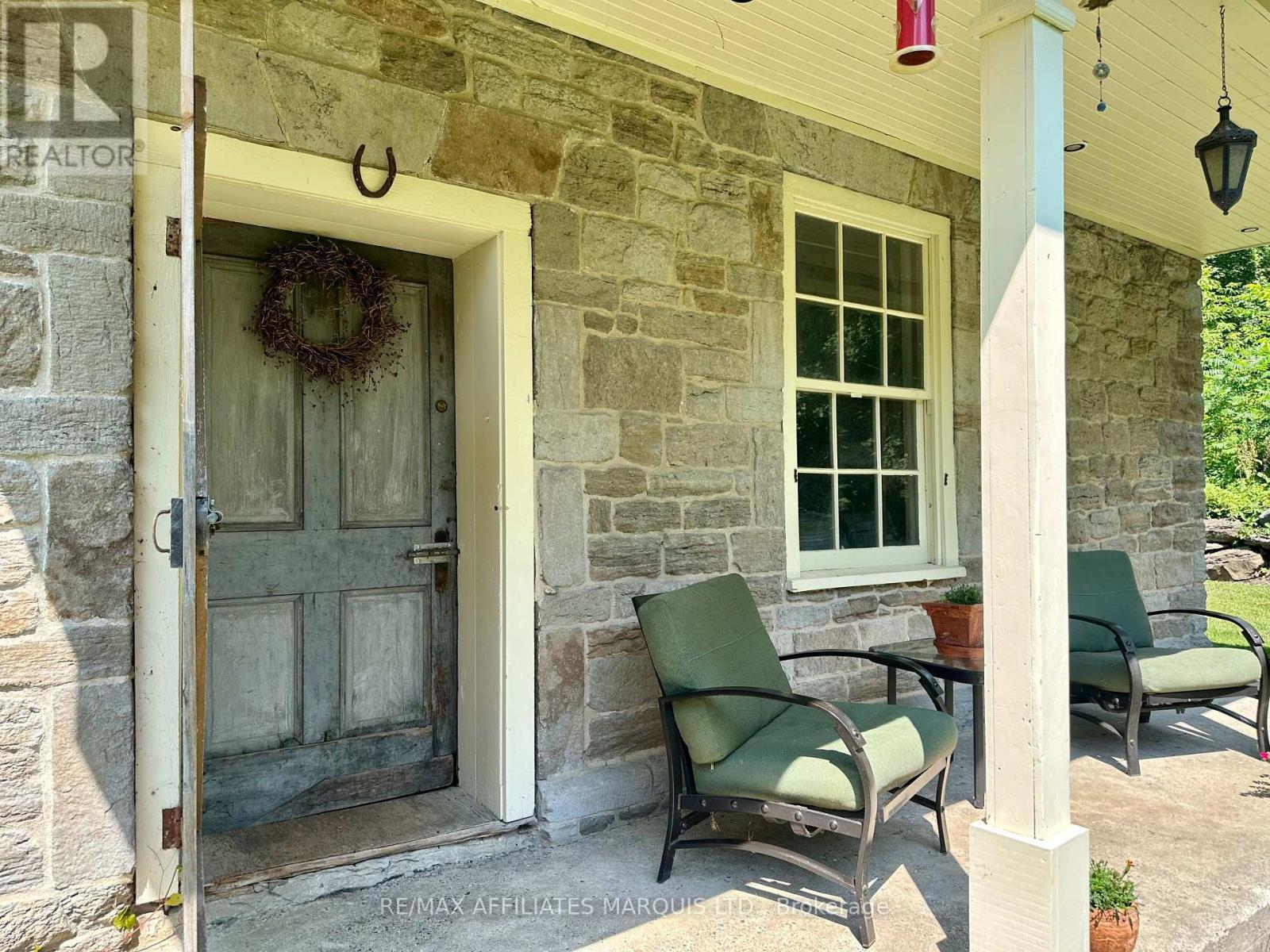 21831 Concession 2 Concession, South Glengarry, Ontario K0C 1E0 - Photo 11 - X12471786