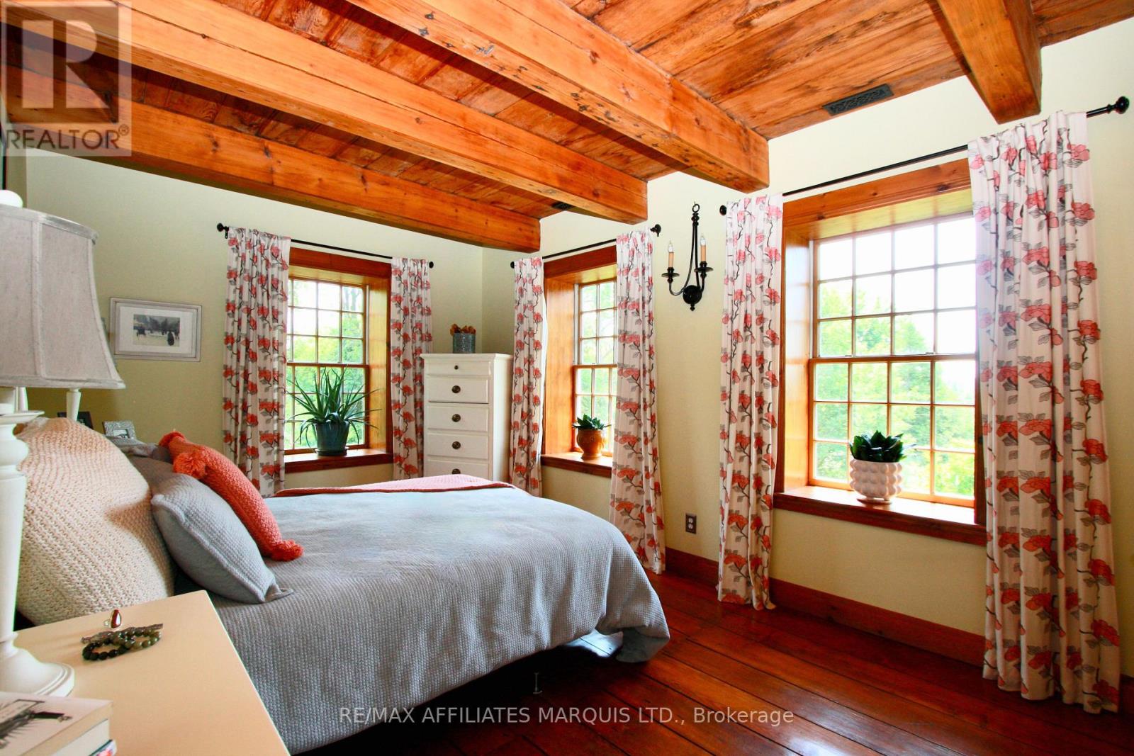 21831 Concession 2 Concession, South Glengarry, Ontario K0C 1E0 - Photo 20 - X12471786