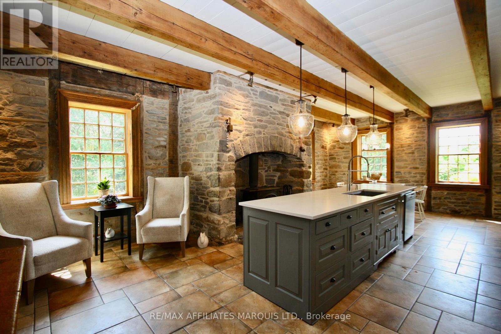 21831 Concession 2 Concession, South Glengarry, Ontario K0C 1E0 - Photo 31 - X12471786