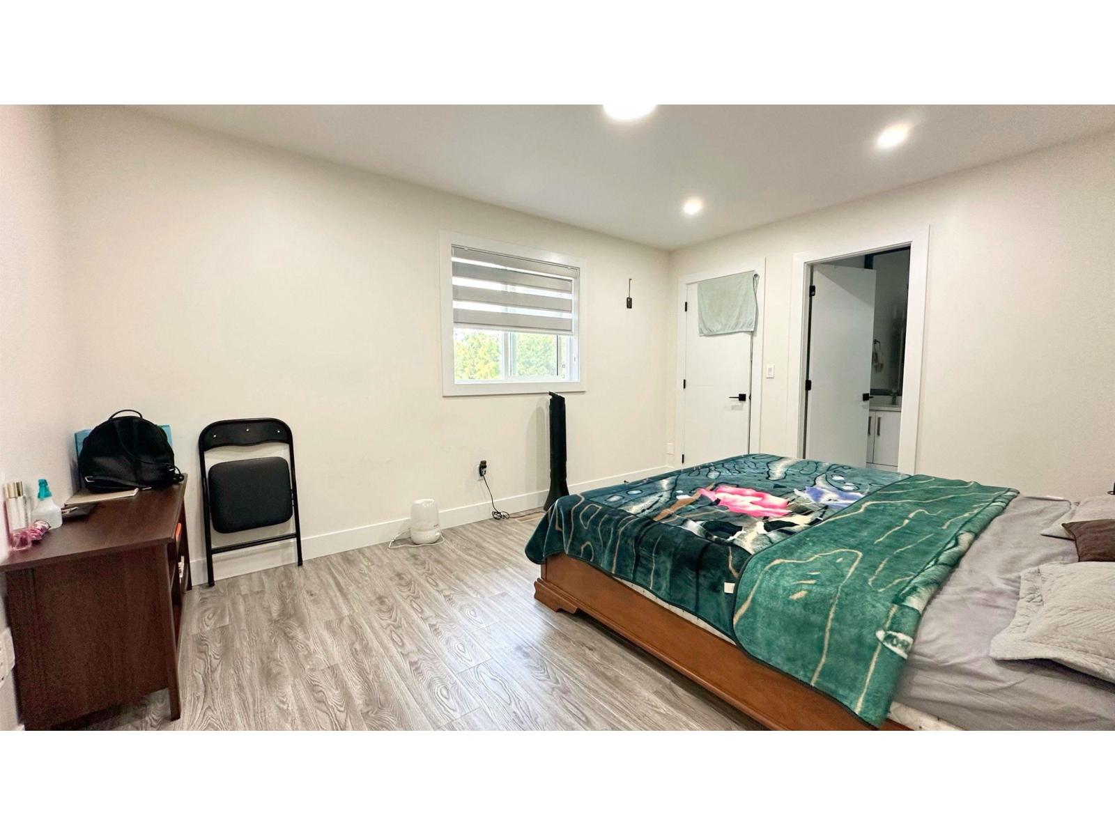 13017 64 Avenue, Surrey, British Columbia  V3W 1X8 - Photo 8 - R3071016