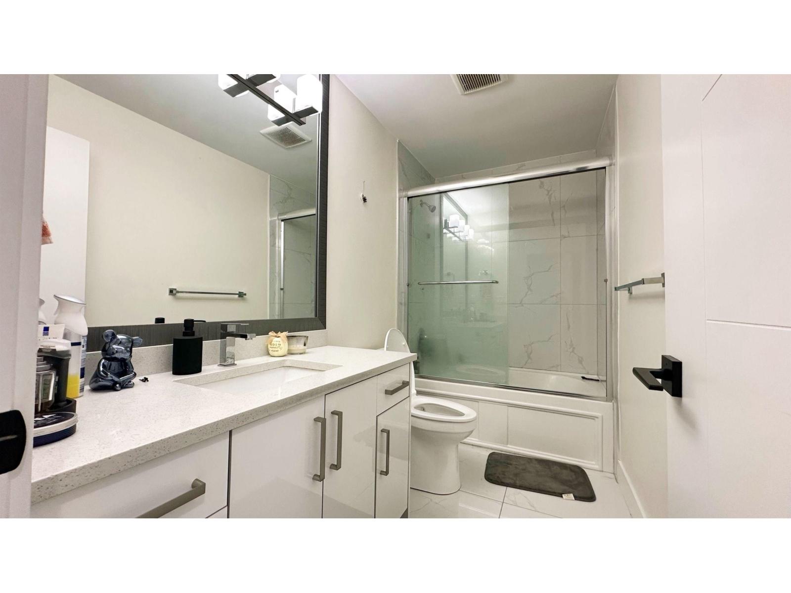 13017 64 Avenue, Surrey, British Columbia  V3W 1X8 - Photo 10 - R3071016