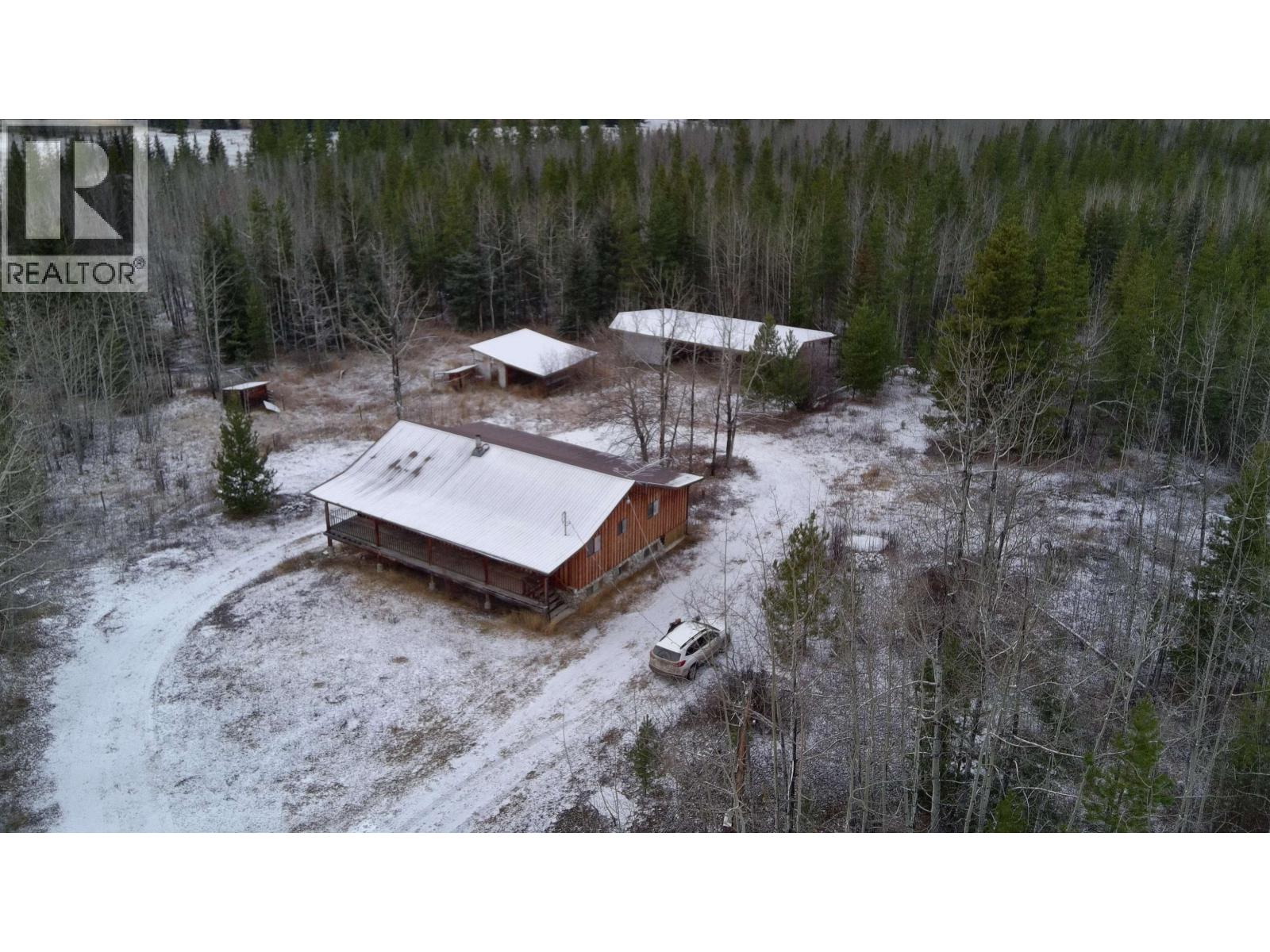 13151 Mapes Road, Vanderhoof, British Columbia  V0J 3A1 - Photo 2 - R3071526