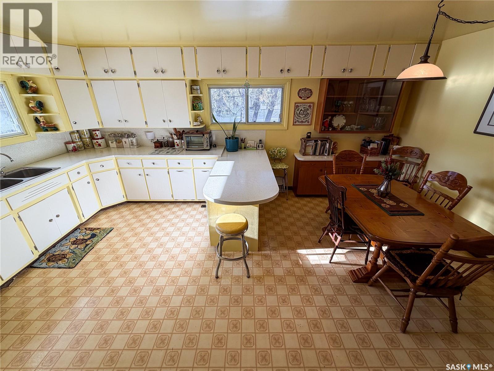 610 Railway Street, Eastend, Saskatchewan  S0N 0T0 - Photo 10 - SK025093