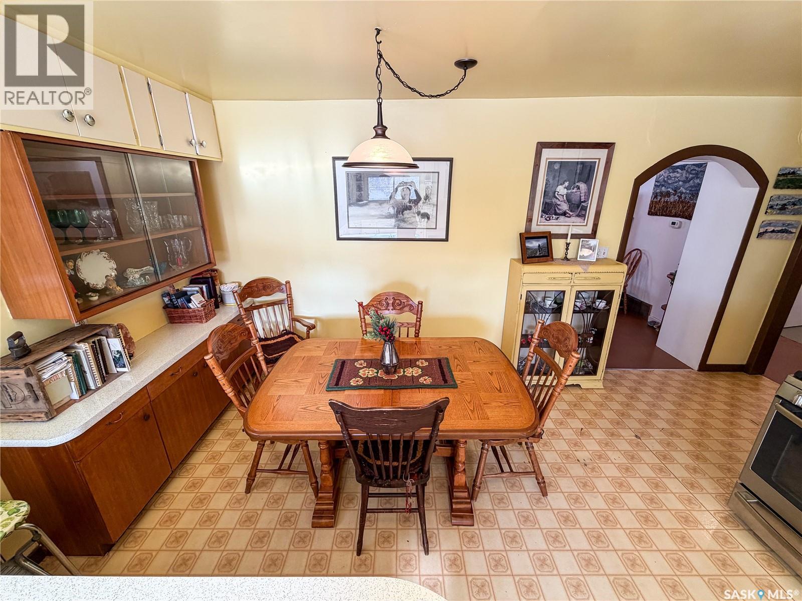 610 Railway Street, Eastend, Saskatchewan  S0N 0T0 - Photo 12 - SK025093