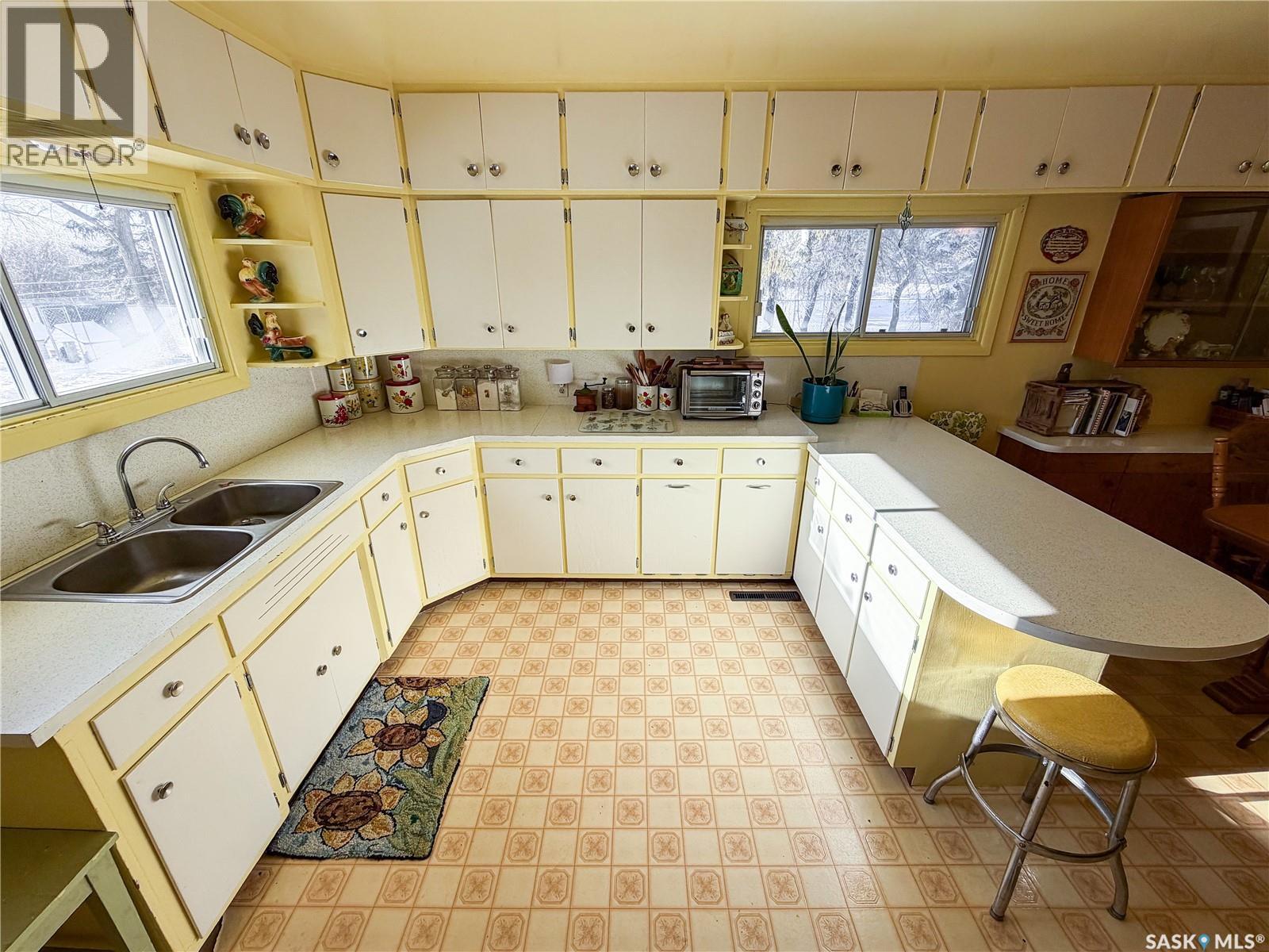 610 Railway Street, Eastend, Saskatchewan  S0N 0T0 - Photo 18 - SK025093