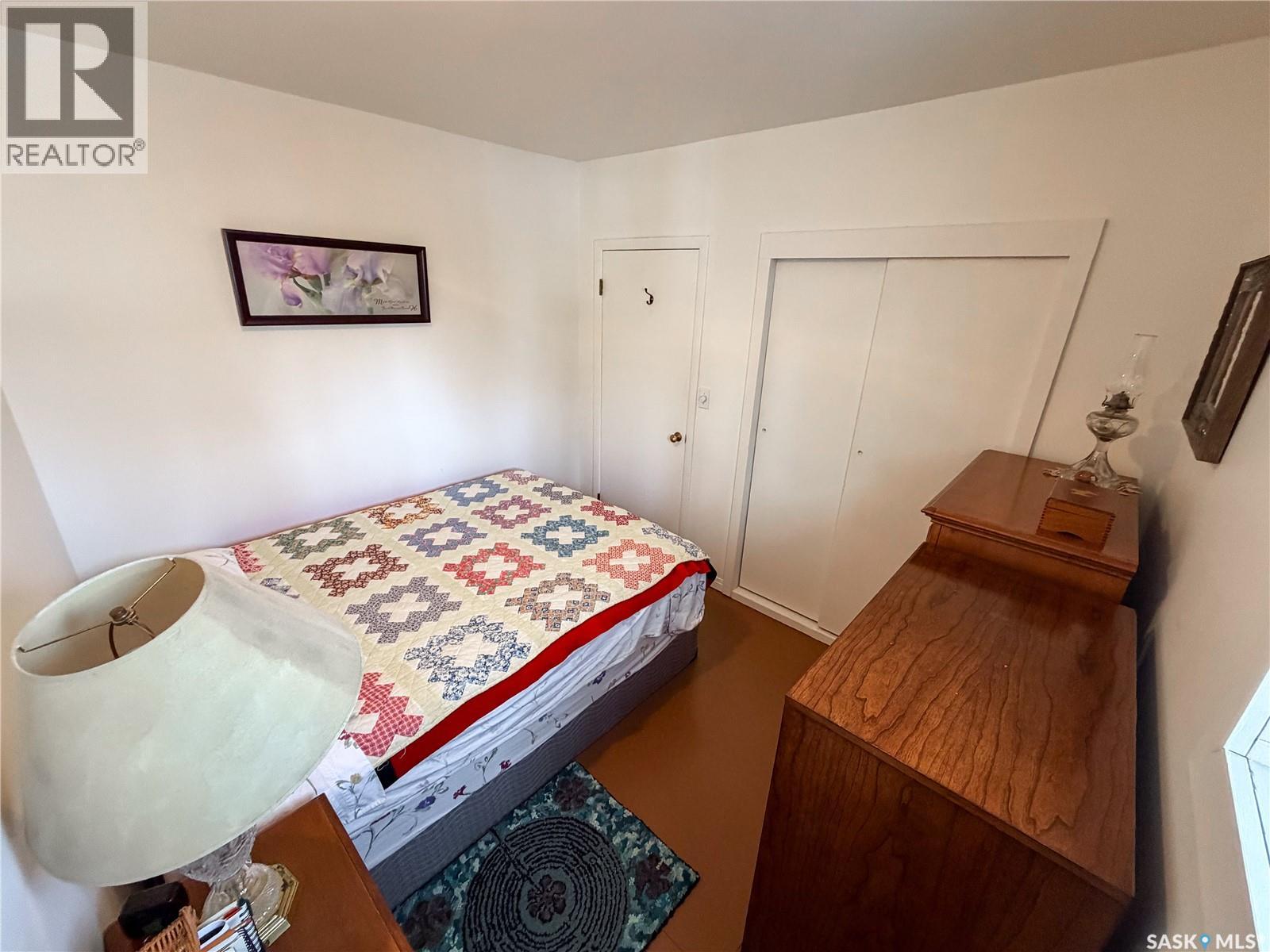 610 Railway Street, Eastend, Saskatchewan  S0N 0T0 - Photo 25 - SK025093