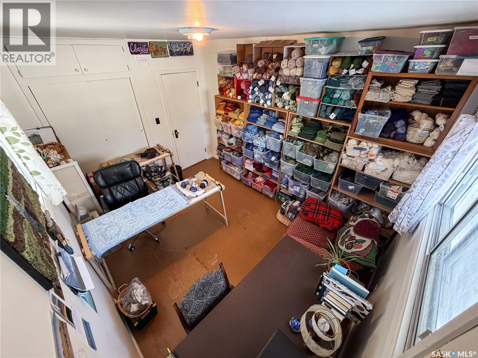 610 Railway Street, Eastend, Saskatchewan  S0N 0T0 - Photo 29 - SK025093