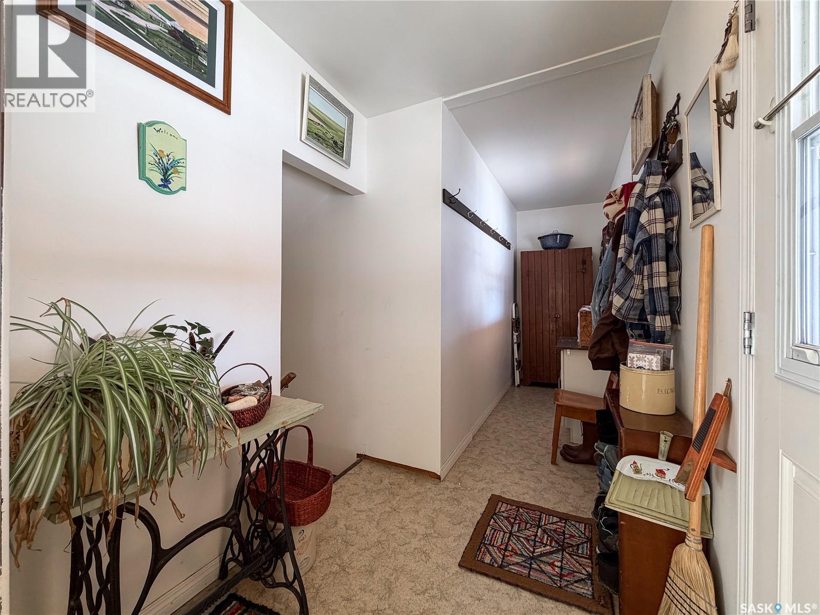 610 Railway Street, Eastend, Saskatchewan  S0N 0T0 - Photo 30 - SK025093